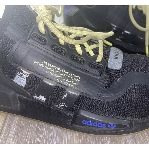 Adidas NMD R1 V2 Core Black Pulse Yellow Sonic Ink GW6021 Youth US Size 6 - Picture 2 of 11